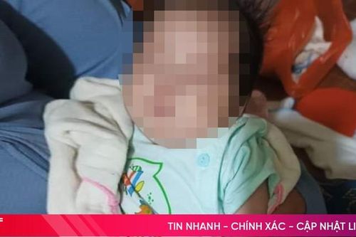 Tìm bố, mẹ đẻ cho bé trai bị bỏ rơi trước cổng nhà dân ở Can Lộc
