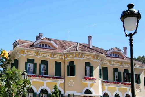 Đà Lạt: Chuẩn bị đấu giá Nhà hàng Thủy Tạ, Khách sạn Golf 3 cũ và Dinh I Bảo Đại