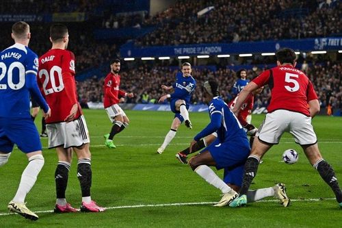 Man United đạt kỷ lục lạ sau khi thua ngược cay đắng trước Chelsea