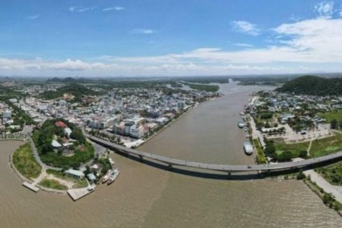 Tỉnh rộng thứ 2 của Nam Bộ, có 1 trong những bãi biển đẹp nhất Việt Nam
