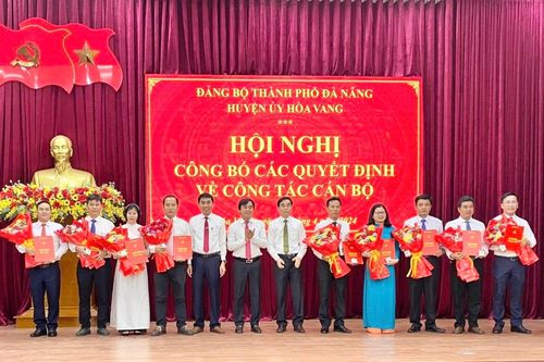 Huyện Hòa Vang điều động, bổ nhiệm nhiều cán bộ