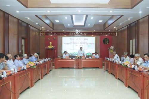 Ban Thường vụ Tỉnh ủy gặp mặt các nguyên Ủy viên Ban Thường vụ Tỉnh ủy