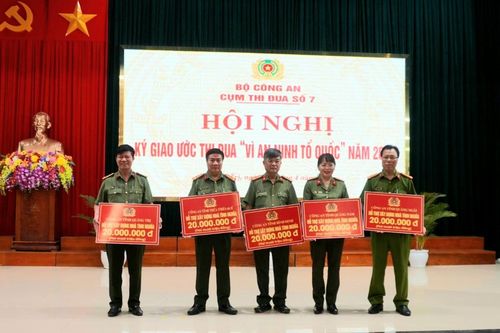Cụm thi đua số 7 đẩy mạnh thực hiện công tác đền ơn đáp nghĩa