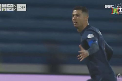 Ronaldo thể hiện phong độ ấn tượng bất chấp tuổi cao