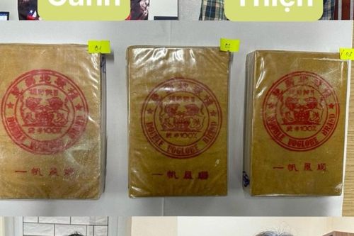 Bắt 4 đối tượng vận chuyển trái phép 3 bánh hêrôin