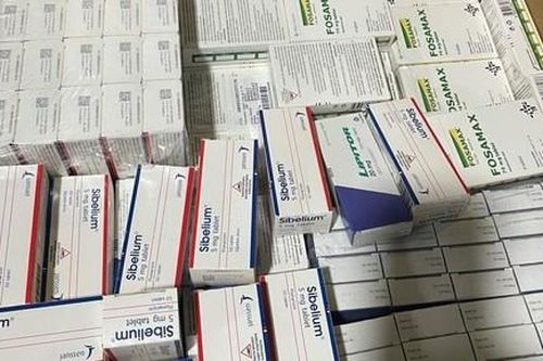 TPHCM: Phát hiện gần 8.000 hộp thuốc tân dược không rõ nguồn gốc xuất xứ