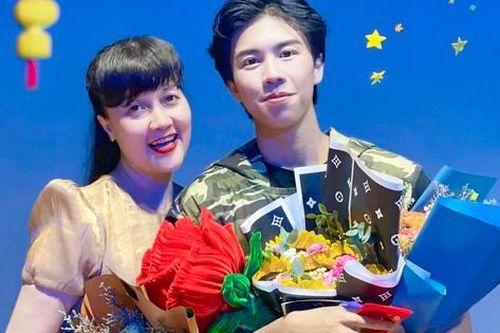 Vân Dung: Con trai tôi đi thử vai, các đạo diễn hỏi 'ở nhà mẹ không dạy à?'