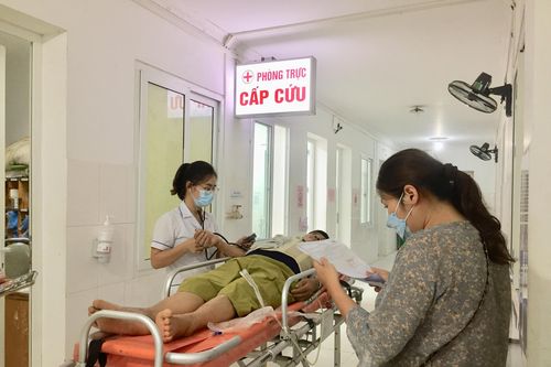 Hàng loạt trường hợp bác sĩ được từ chối khám, chữa bệnh theo quy định mới nhất