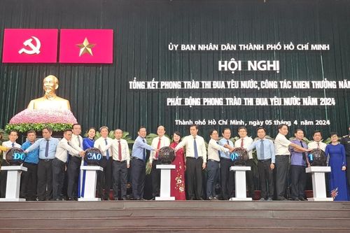 Giáo hội Phật giáo TP Hồ Chí Minh hỗ trợ 750 tỷ đồng cho hộ nghèo