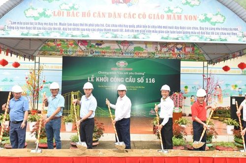 Chương trình Cầu nối yêu thương khởi công cầu số 116 tại tỉnh Bắc Kạn