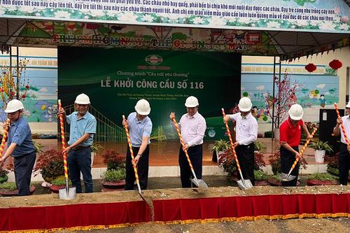 Khởi công cây cầu nối yêu thương tại Bắc Kạn