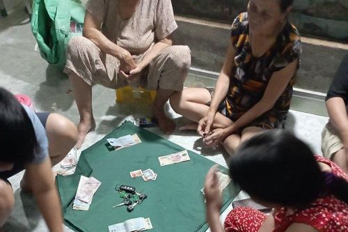 Xóa sòng 'kỳ bẽo'