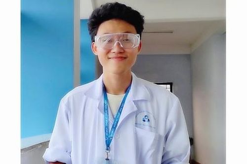 Khát vọng cống hiến hết mình cho nền khoa học nước nhà của nam sinh Bách khoa