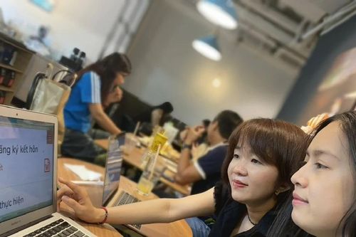Đăng ký kết hôn thời 4.0