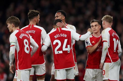 Vì sao Arsenal xứng đáng vô địch Ngoại hạng Anh mùa này?
