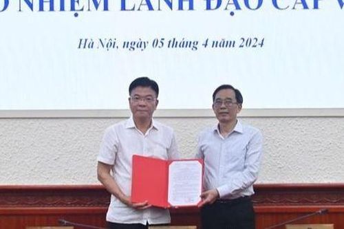 Bản tin 8H: Trao Quyết định bổ nhiệm Giám đốc Trung tâm Lý lịch tư pháp quốc gia
