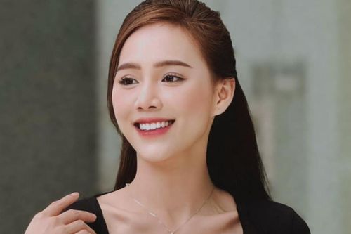 Nhan sắc con gái chủ tịch bị chê kém sang trong 'Lỡ hẹn với ngày xanh'