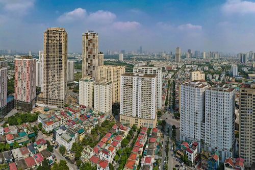 Bất ngờ đất trên núi giá trên mây; Hà Nội tính trả đất dịch vụ bằng đất đấu giá