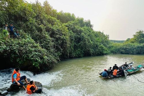 Bé gái 12 tuổi tử vong khi đi tắm cùng bạn ở Quảng Trị