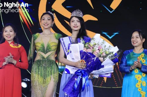 Ấn tượng đêm Chung kết cuộc thi 'Nữ thanh niên thanh lịch Cửa Lò' năm 2024