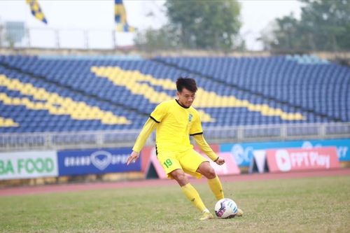 Lê Tấn Dũng - Thủ lĩnh của U17 Sông Lam Nghệ An