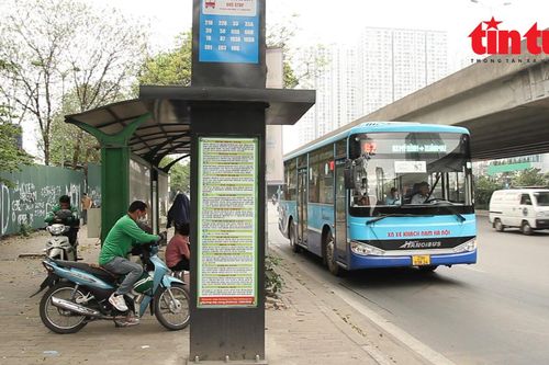 Thêm những điểm chờ xe buýt chuẩn châu Âu trên đường phố Hà Nội