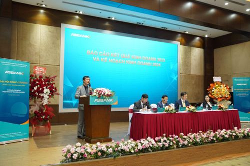 'Nóng' mùa Đại hội đồng cổ đông, ngân hàng kỳ vọng tăng trưởng