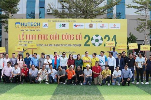 32 đội bóng tranh tài ở giải Cựu sinh viên HUTECH và lãnh đạo các doanh nghiệp 2024