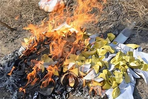 Tại sao một người chết từng phải đợi 3 ngày trước khi được chôn cất? Đây không phải là mê tín mà hoàn toàn là khoa học