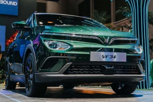 VinFast VF e34 bán tại Indonesia rẻ hơn Việt Nam hơn 200 triệu