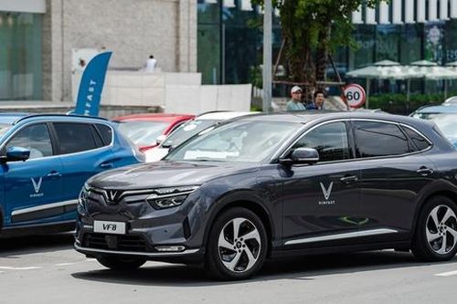 Những mẫu xe để số D vẫn có thể đổ đèo