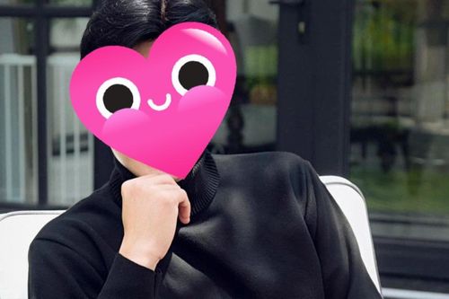 Nam diễn viên có nhà trị giá 40 tỷ, 'gia trưởng' với bạn gái bằng cách cấm nấu ăn, rửa chén!