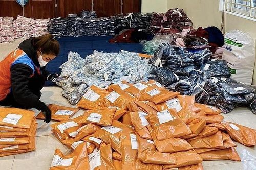 Từ chuyện Shopee cho trả hàng trong 15 ngày: Khi bán hàng online không còn là 'miếng bánh' dễ ăn