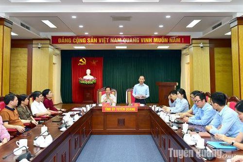 Văn phòng Tỉnh ủy Tuyên Quang và Bắc Ninh trao đổi, học tập kinh nghiệm