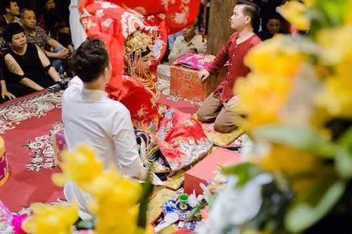 Những điều cơ bản cần biết về một buổi lễ hầu đồng dưới góc nhìn văn hóa