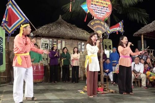 Sức sống di sản bài chòi nơi phố Hội