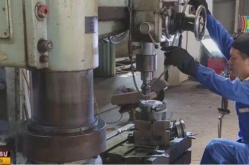 Hà Nội đồng hành cùng doanh nghiệp phát triển công nghiệp xanh