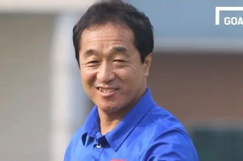 'Cánh tay phải' của Park Hang Seo dẫn dắt tuyển Việt Nam?
