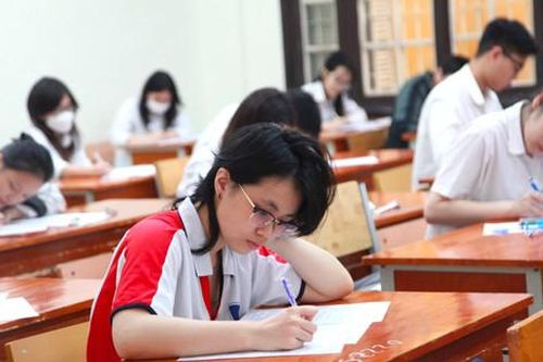 Hà Nội: Hơn 116.000 học sinh lớp 12 hoàn thành kỳ khảo sát chất lượng