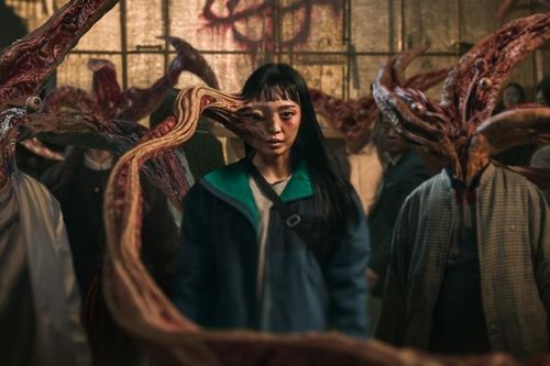 'Parasyte: The Grey' thua xa khi so với bản gốc, đứng một mình cũng kém hấp dẫn