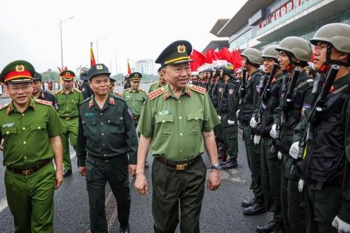 Thể hiện được sự uy nghiêm, dũng mãnh của lực lượng vũ trang chiến đấu