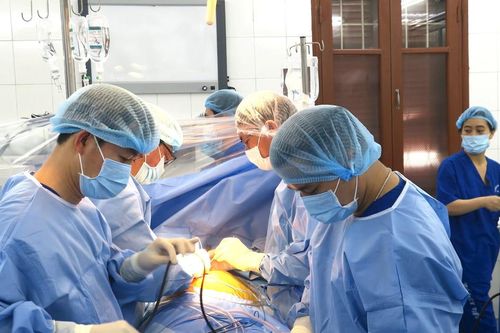 Hải Phòng: Thay van tim sinh học cho bệnh nhân 67 tuổi
