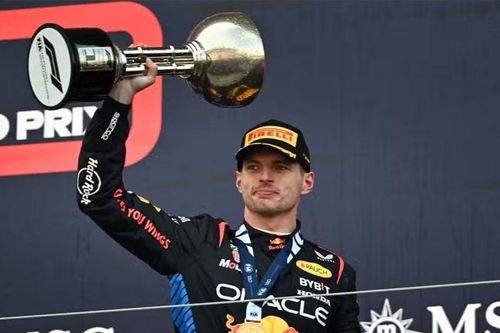 Verstappen tỏa sáng trở lại, Red Bull không có đối thủ ở Grand Prix Nhật Bản