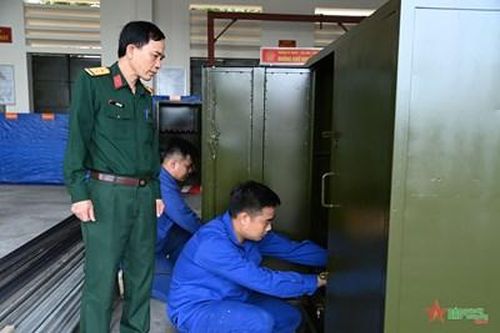 Người trạm trưởng học và làm theo Bác