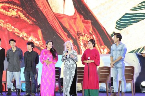 Khai mạc 'rạp phim ngoài trời' tại Công viên bờ sông Sài Gòn