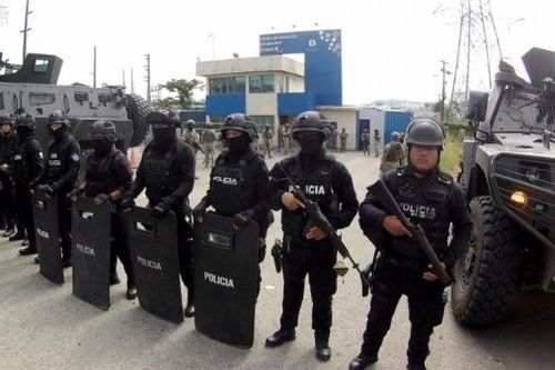 Nhiều nước lên án Ecuador sau vụ cảnh sát đột nhập Đại sứ quán Mexico ở Quito