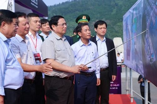 Thủ tướng Phạm Minh Chính khảo sát, dự lễ khởi công, khánh thành loạt dự án trọng điểm tại Thừa Thiên Huế