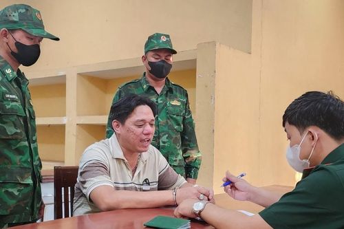 Bắt giữ đối tượng bị truy nã về tội 'Tổ chức đánh bạc'