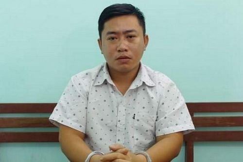 Bắt giữ Cảnh sát hình sự 'rởm' lừa bạn gái gần 1 tỷ đồng
