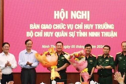 Bản tin 8H: Bộ Quốc phòng điều động, bổ nhiệm nhân sự